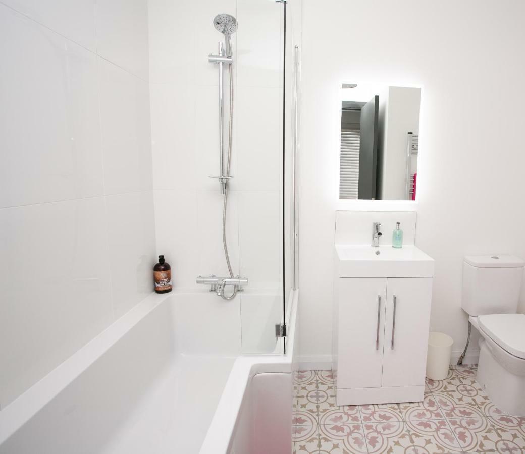 107 Eglinton Street Apartman Portrush Kültér fotó